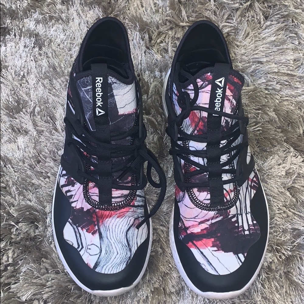 Women’s Reebok Running Shoes - Picture 3 of 3